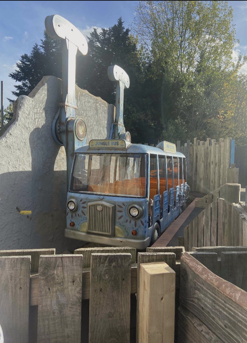 A bustling scene near the Moran Monument in Brianhaven. Captured by Caitlyn Little on 2022-07-31.