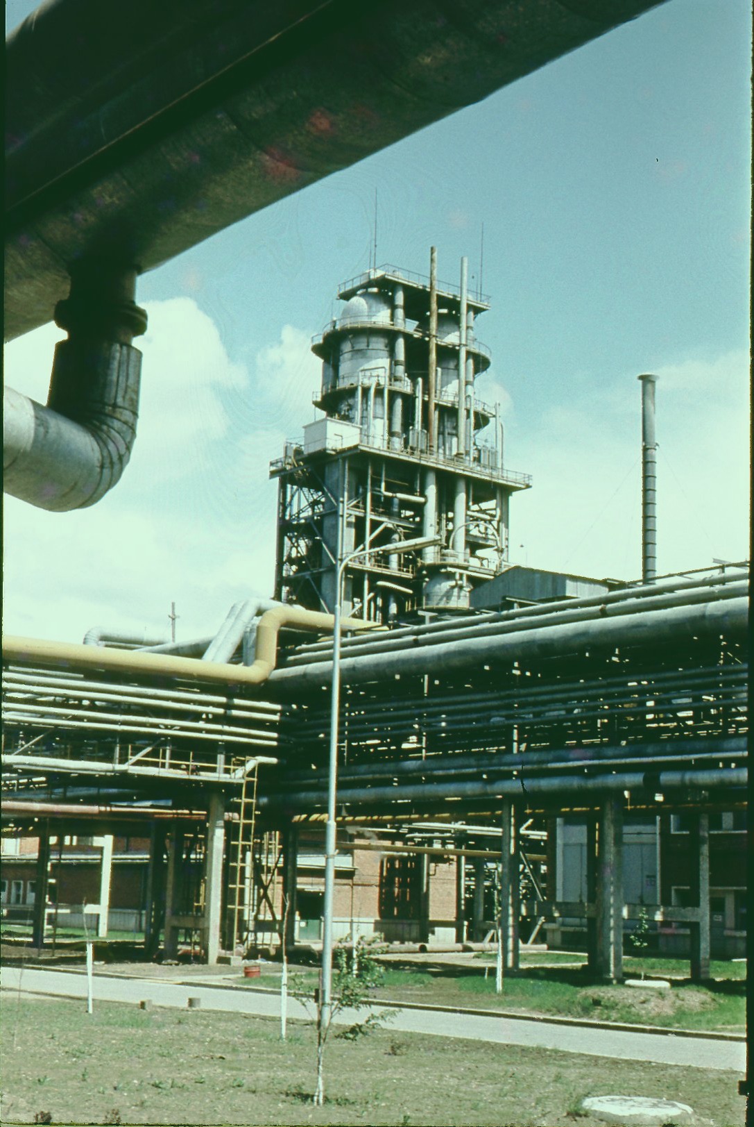 the Thompson Tower, Port Ryanstad. 2022-06-06. Photographer: Walter Taylor. Weber Institute.
