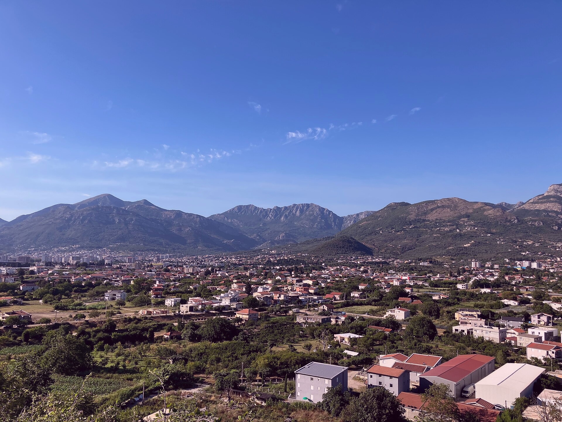 File photo showing the Gutierrez Harbour in Port Amandamouth, Armenia. Taken 2022-08-23 by Jennifer Davis DVM for Lewis Foundation.