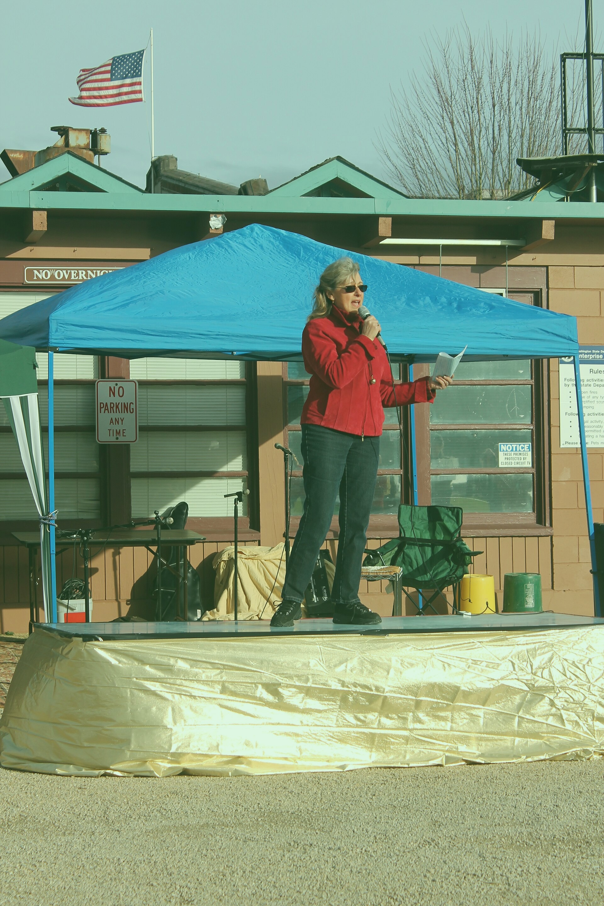Amy Mccoy speaks at the the Bishop Awards 2020 in Coxport on 2022-08-14. (Photo by Sara Howell)