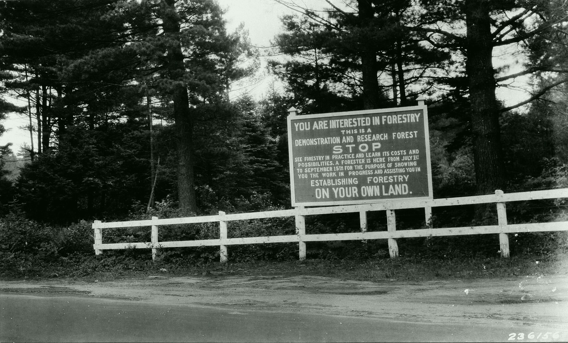 the Crosby Monument, Julieberg. 2022-09-21. Photographer: Cody Franklin. Rodriguez Institute.