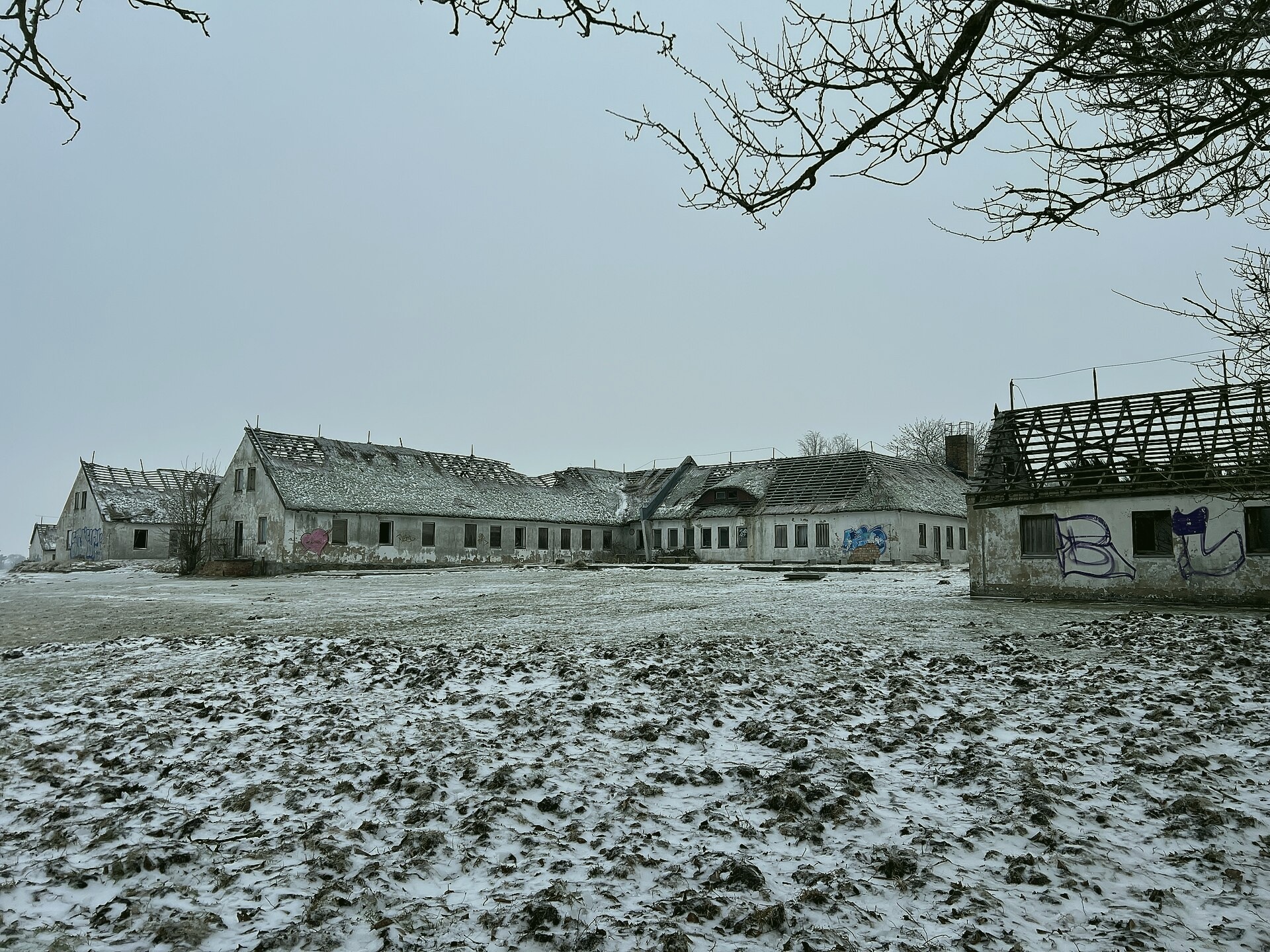 A panoramic scene near the Reeves Harbour in West Maryview. Captured by Emily Morton on 2025-10-23.