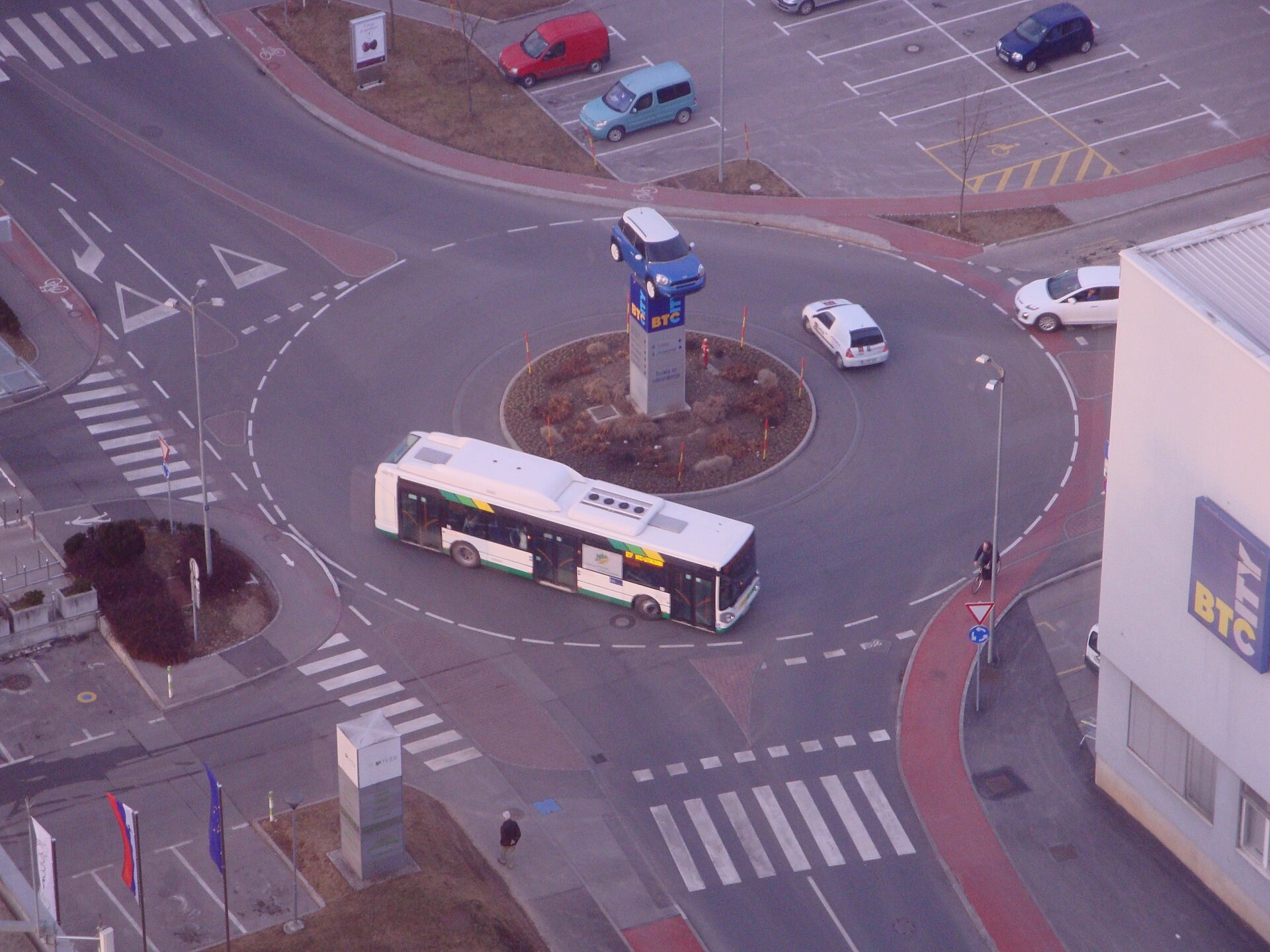 A aerial scene near the Ramirez Monument in North Bradville. Captured by David Yang on 2023-02-28.