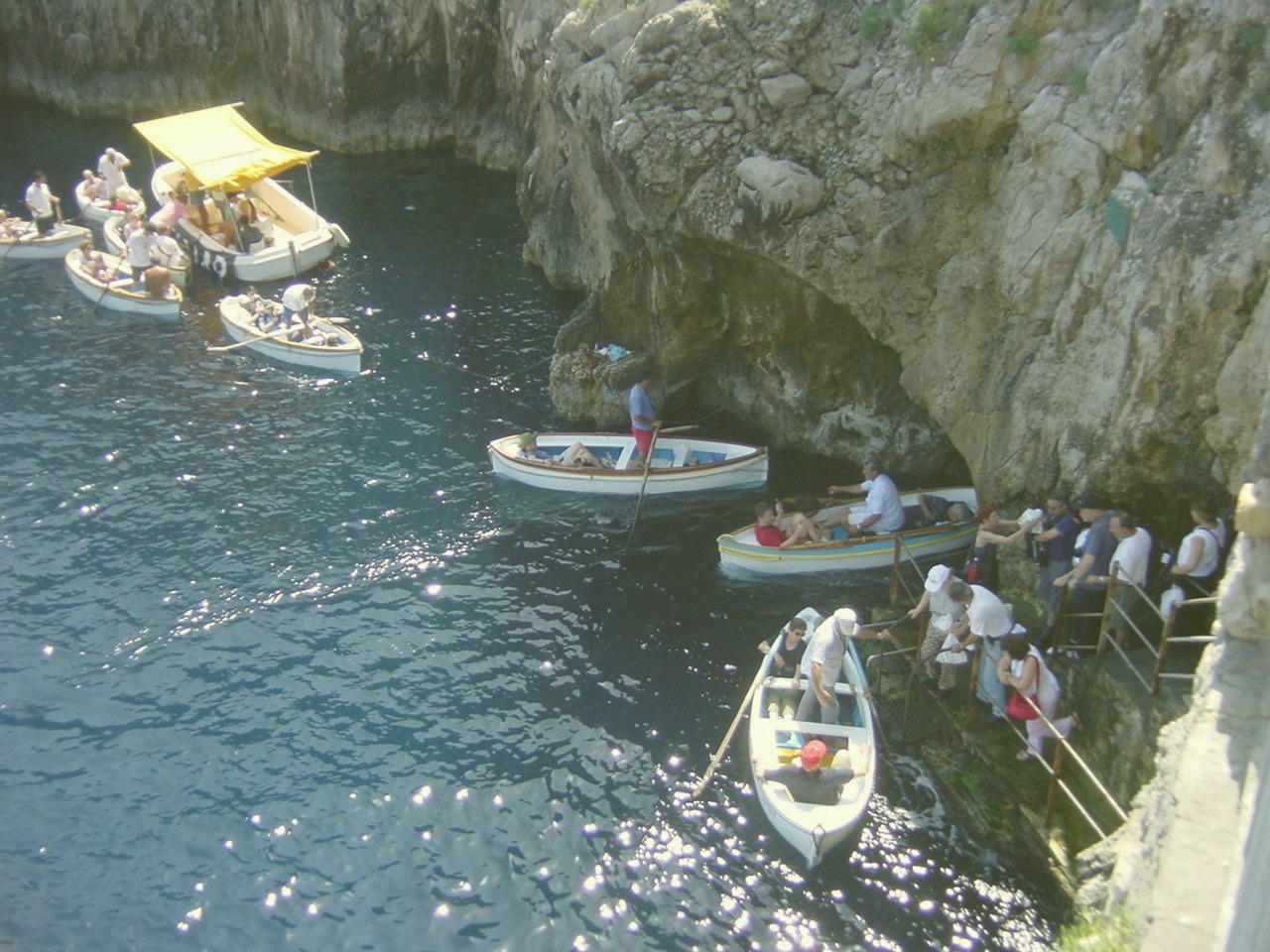 File photo showing the Hawkins Bridge in East Michael, Dominican Republic. Taken 2022-03-29 by Shelby Newman for Flores Institute.