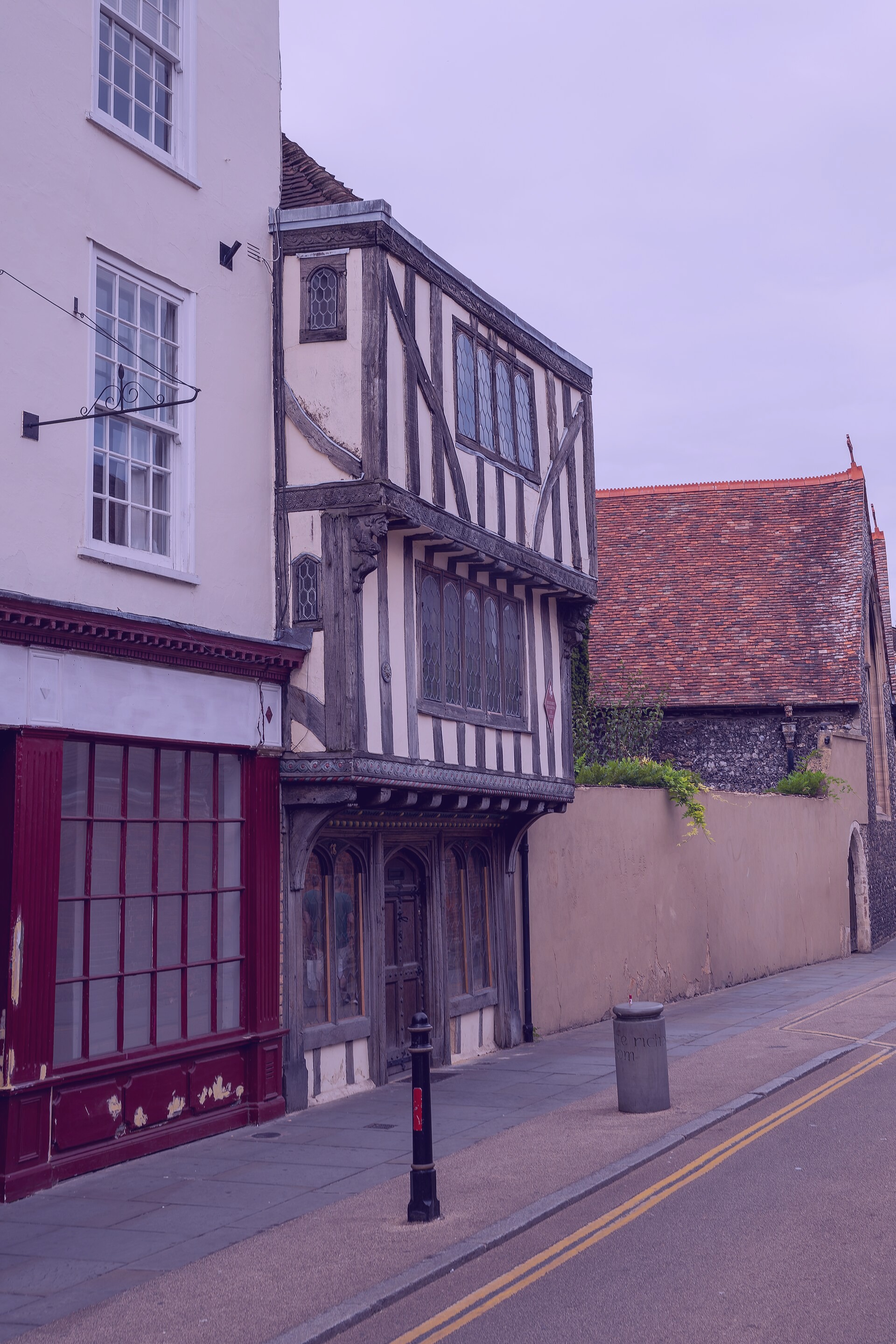 A misty scene near the Rocha Square in West Tylerbury. Captured by Natalie Watson on 2026-04-19.
